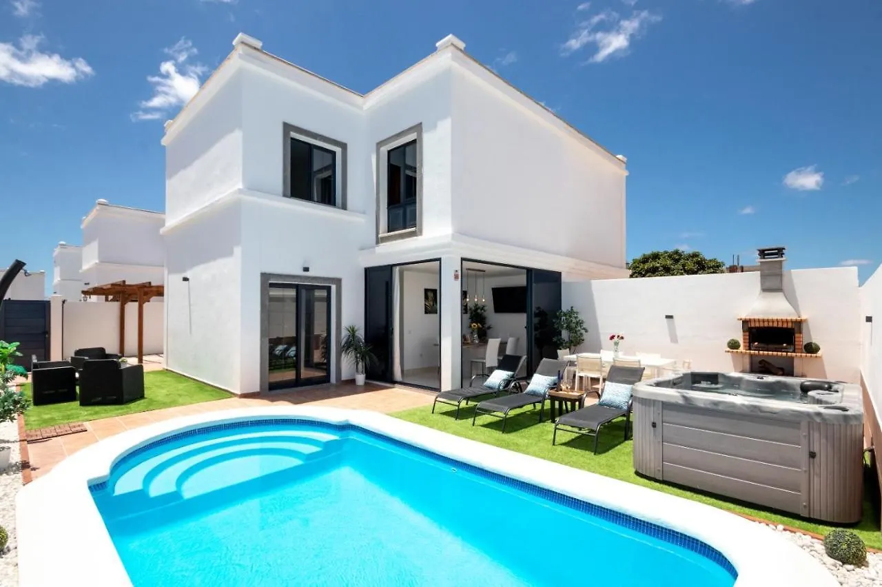 Villa Ariome Playa Blanca