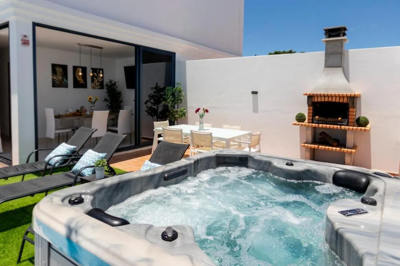 Villa Ariome Playa Blanca